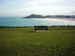 Empty bench overlooking porthmeor beach